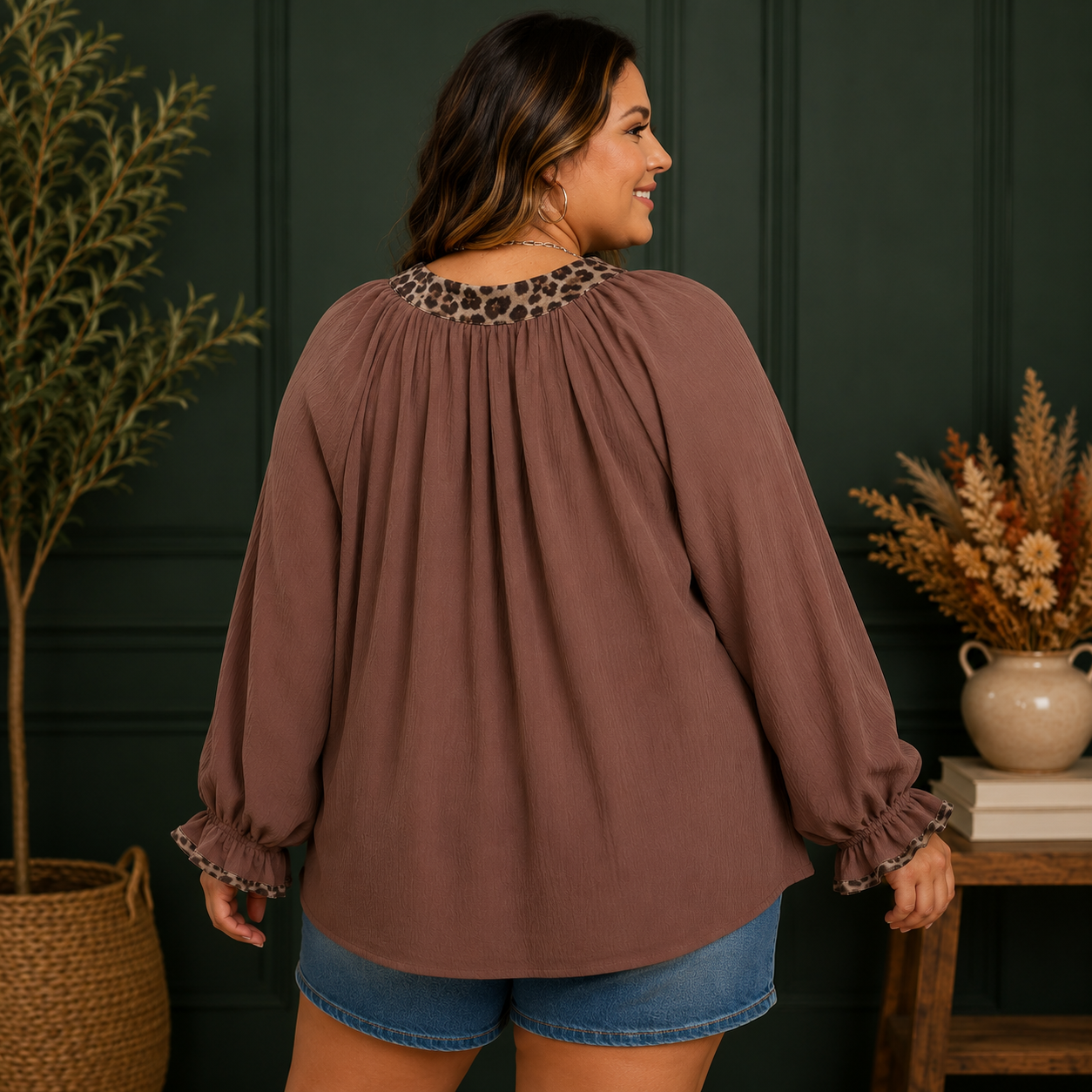 Leopard Trim V-Neck Puff Sleeve Blouse