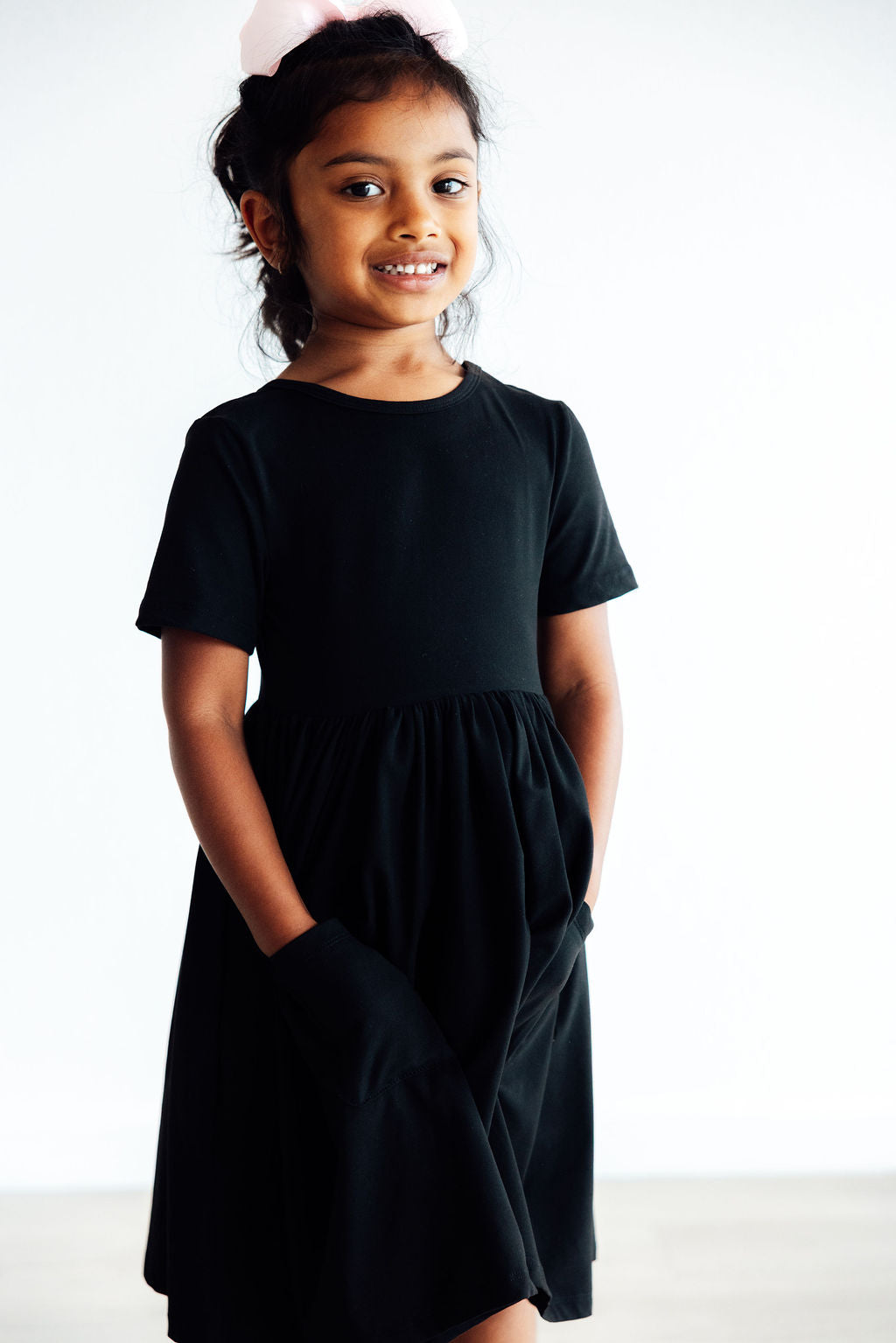 Girls Black S/S Pocket Twirl Dress