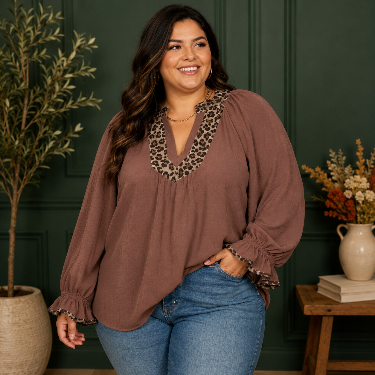 Leopard Trim V-Neck Puff Sleeve Blouse